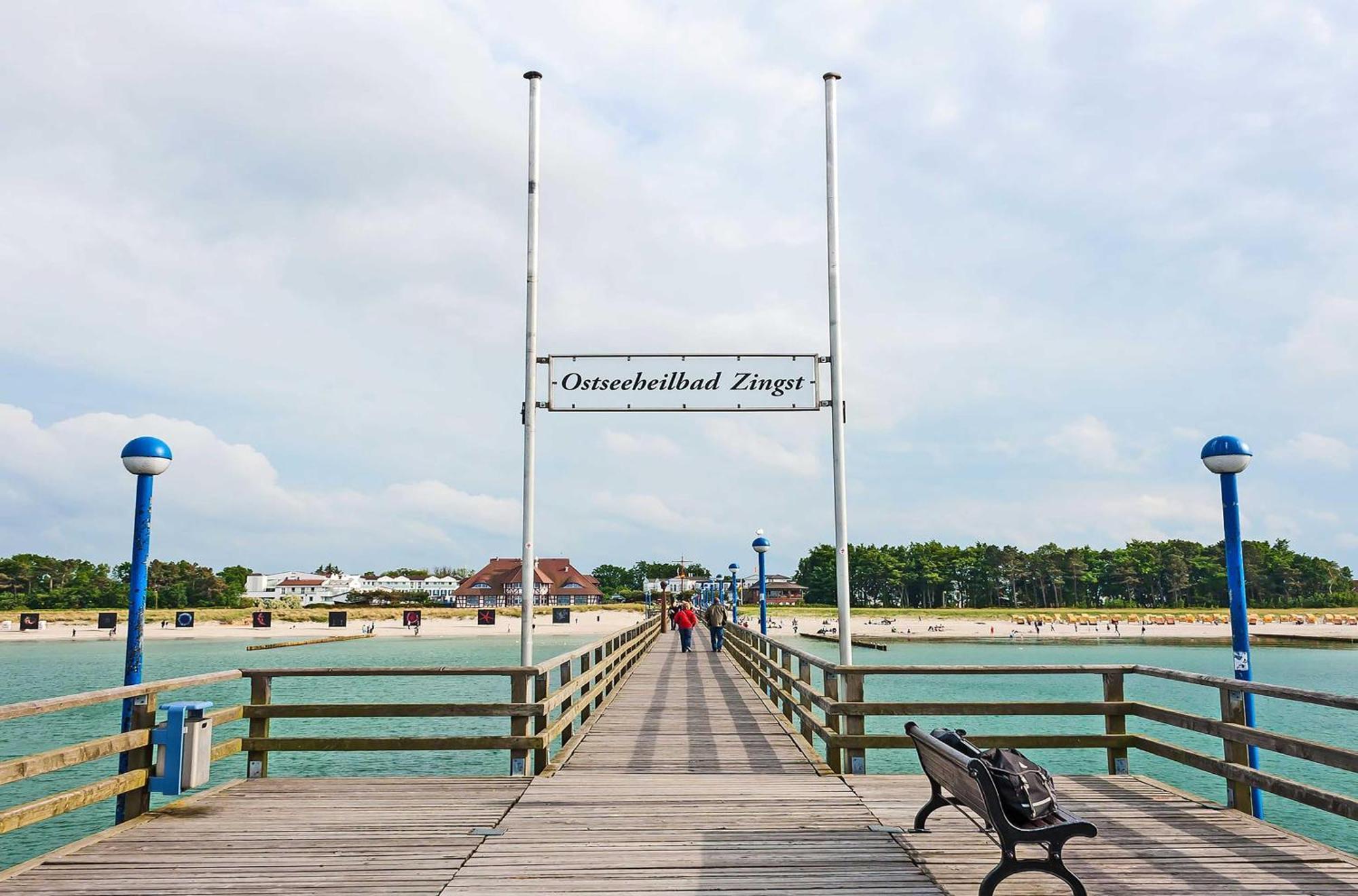 Strandhafer An Der Seebruecke Zingst Buitenkant foto